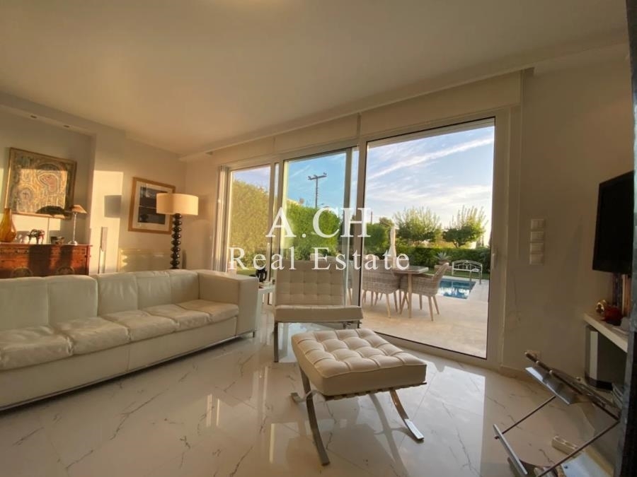 (Προς Πώληση) Κατοικία Μεζονέτα || Ανατολική Αττική/Καλύβια-Λαγονήσι - 210 τ.μ, 5 Υ/Δ, 830.000€ 