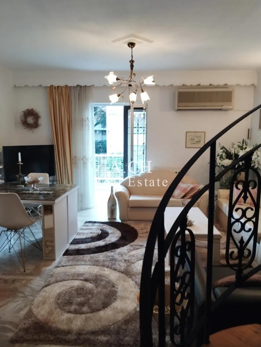 (For Sale) Residential Maisonette || East Attica/Saronida - 127 Sq.m, 3 Bedrooms, 520.000€ 