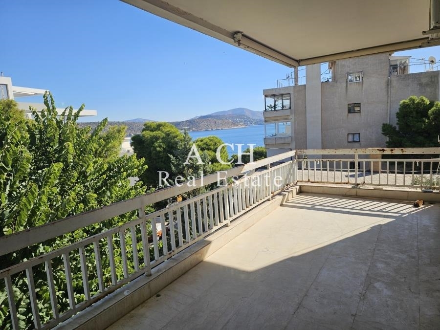 (For Sale) Residential Apartment || East Attica/Vari-Varkiza - 48 Sq.m, 1 Bedrooms, 270.000€ 