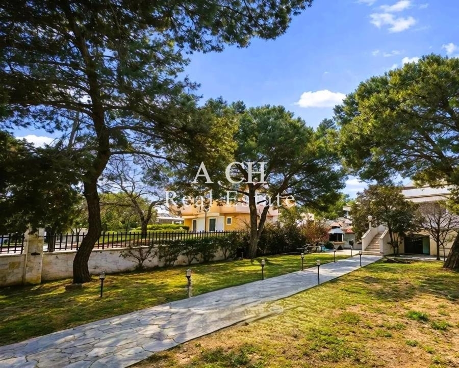 (For Sale) Residential Detached house || East Attica/Kalyvia-Lagonisi - 220 Sq.m, 4 Bedrooms, 400.000€ 